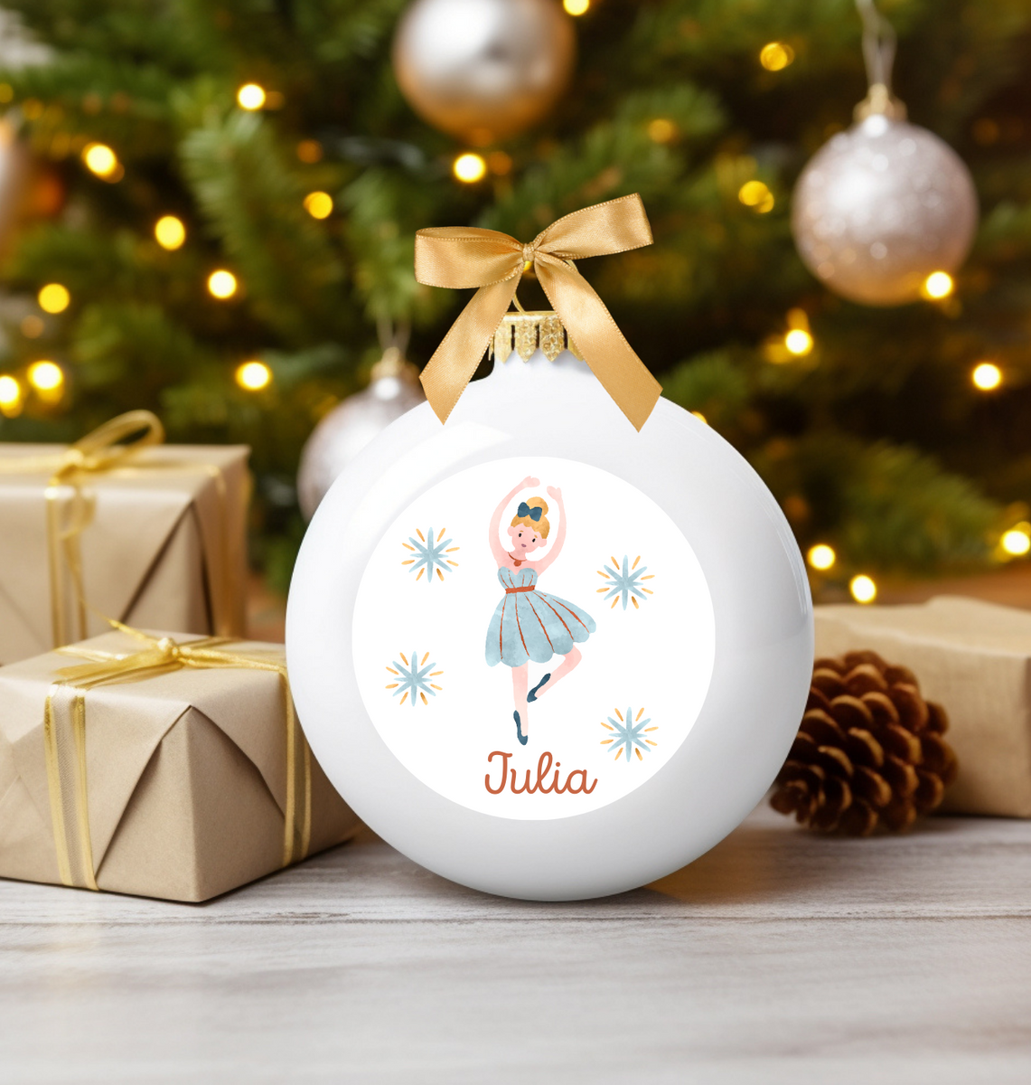 Boule de noël personnalisée porcelaine petite danseuse , boule de noël