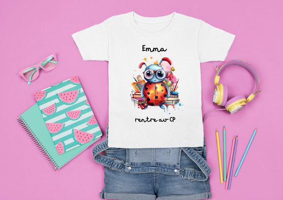 Tee shirt rentrée des classes cocinelle personnalisé , tee shirt personnalisé coccinelle et prénom , tenue personnalisée rentrée scolaire