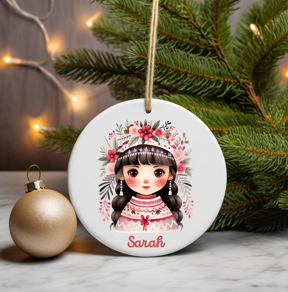 Ornement noël personnalisé céramique motif petite fille, ornement noel céramique personnalisé, boule de noël personnalisée