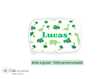 Kit rentrée école personnalisé – Motif dinosaure vert,  boîte à goûter, trousse, gourde personnalisée (Copie) (Copie) (Copie) (Copie)